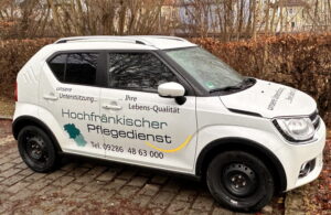 Überall in Stadt und Landkreis Hof sind die Fachkräfte des Hochfränkischen Pflegedienstes unterwegs, um rund 140 Menschen zu betreuen.